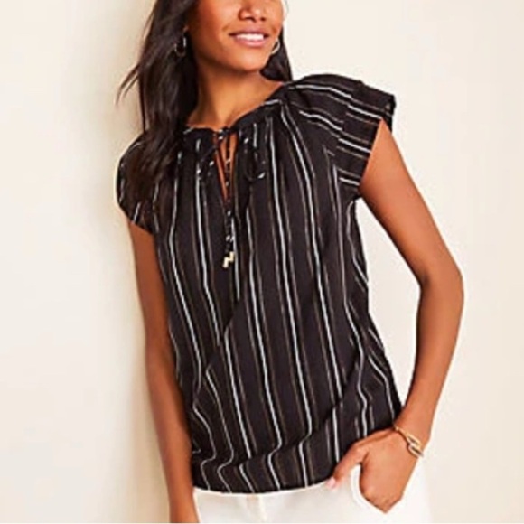 Ann Taylor Tops - ANN TAYLOR Black Gold Metallic Stripe Flutter Sleeve Top Size Medium Casual